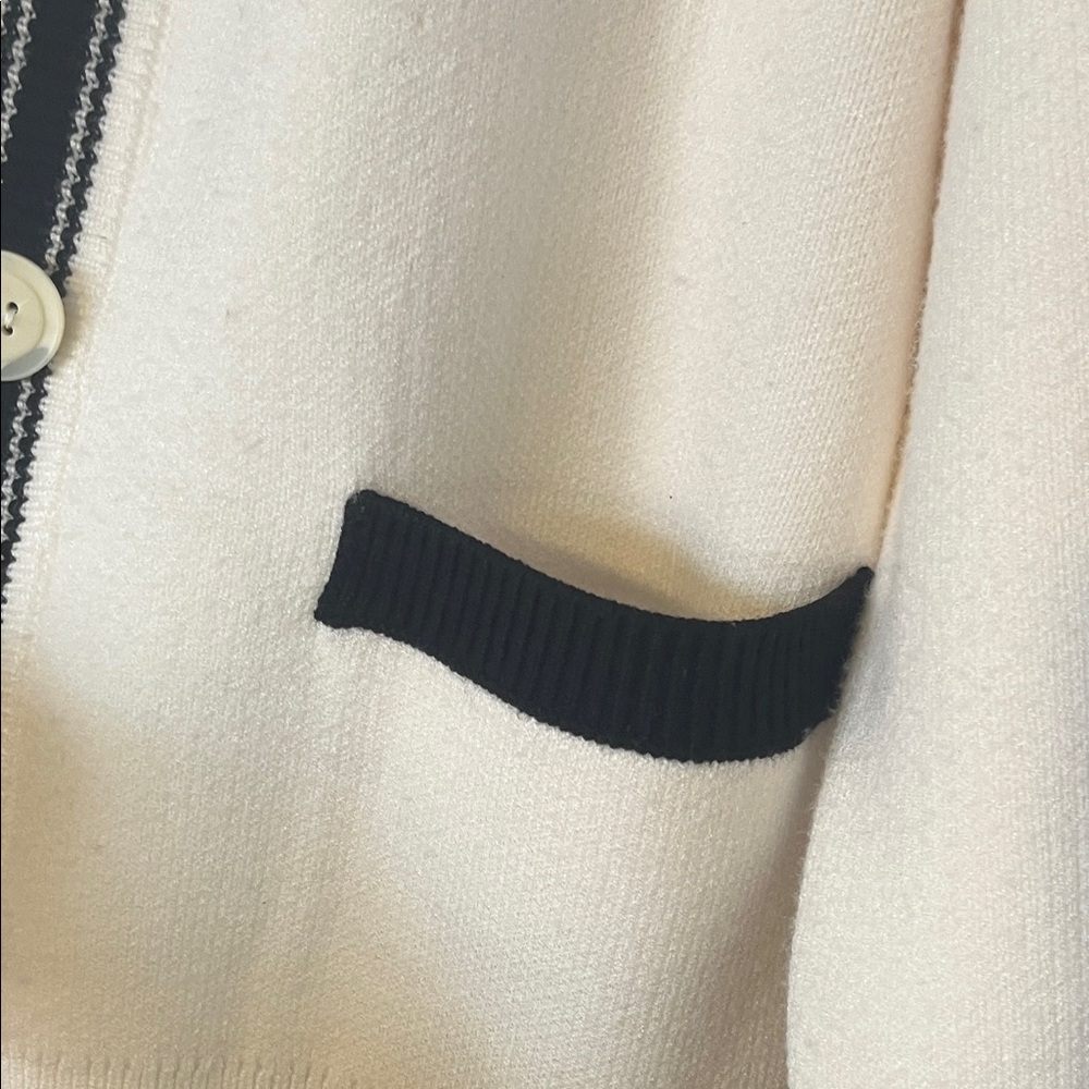 For The Republic Cream and Black Women's Cardigan nwt - Picture 5 of 7